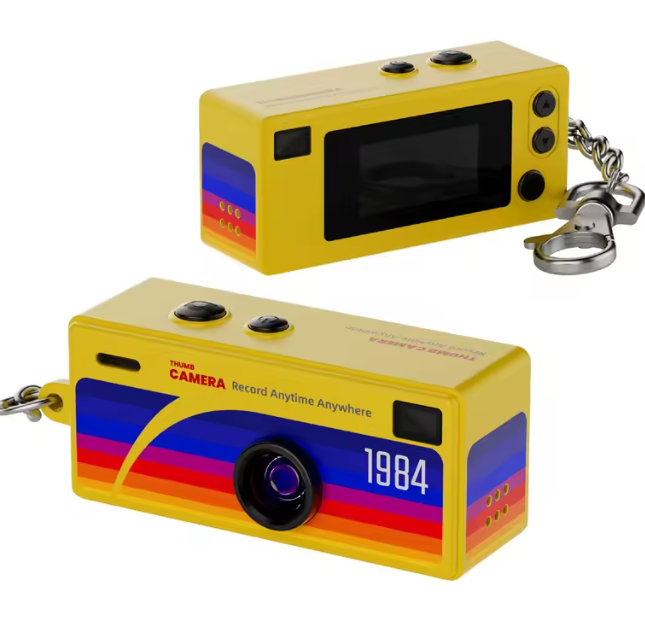 Thumb Keychain Camera 0.96inch Mini Action Camera Retro Support Memory Card 1080P Very Small Camcorder Video Recorder